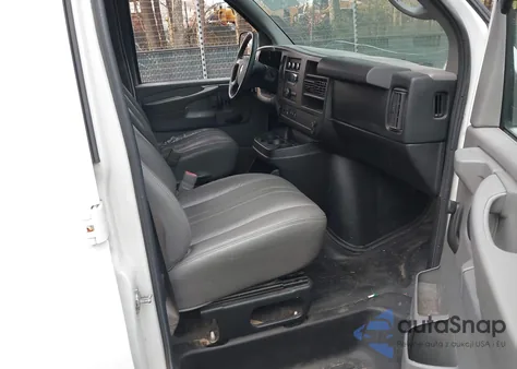 2013 Chevrolet Express 2500 Work Van из США, поврежденный, VIN 1GCWGFFA2D1167078